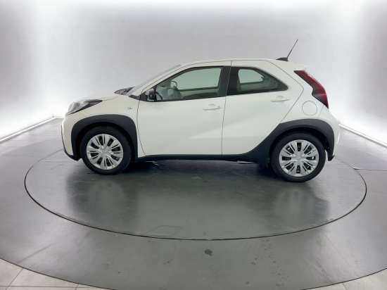 toyota-aygo_x