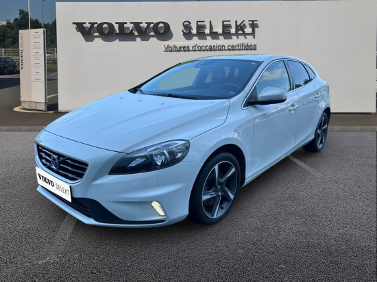 volvo-v40