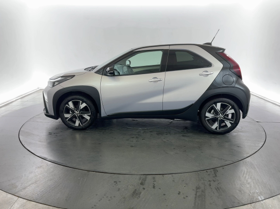 toyota-aygo_x