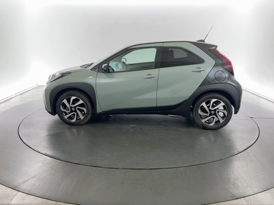 toyota-aygo_x