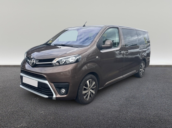 toyota-proace_combi_rc18